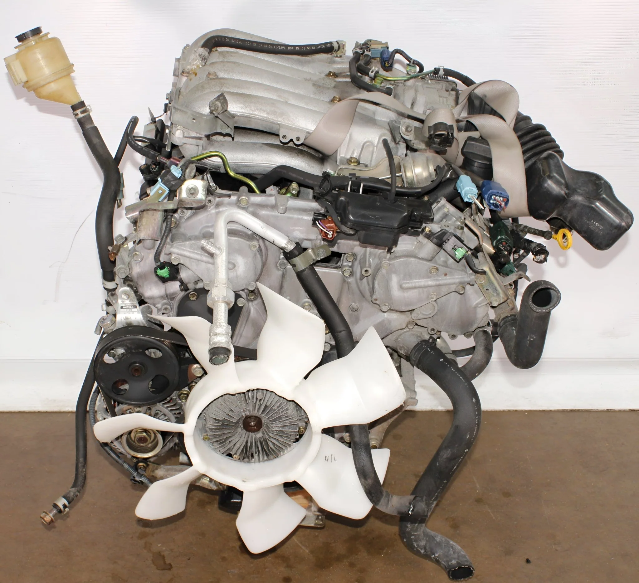 2001-2004 Nissan Pathfinder 3.5L Motor JDM VQ35DE Engine